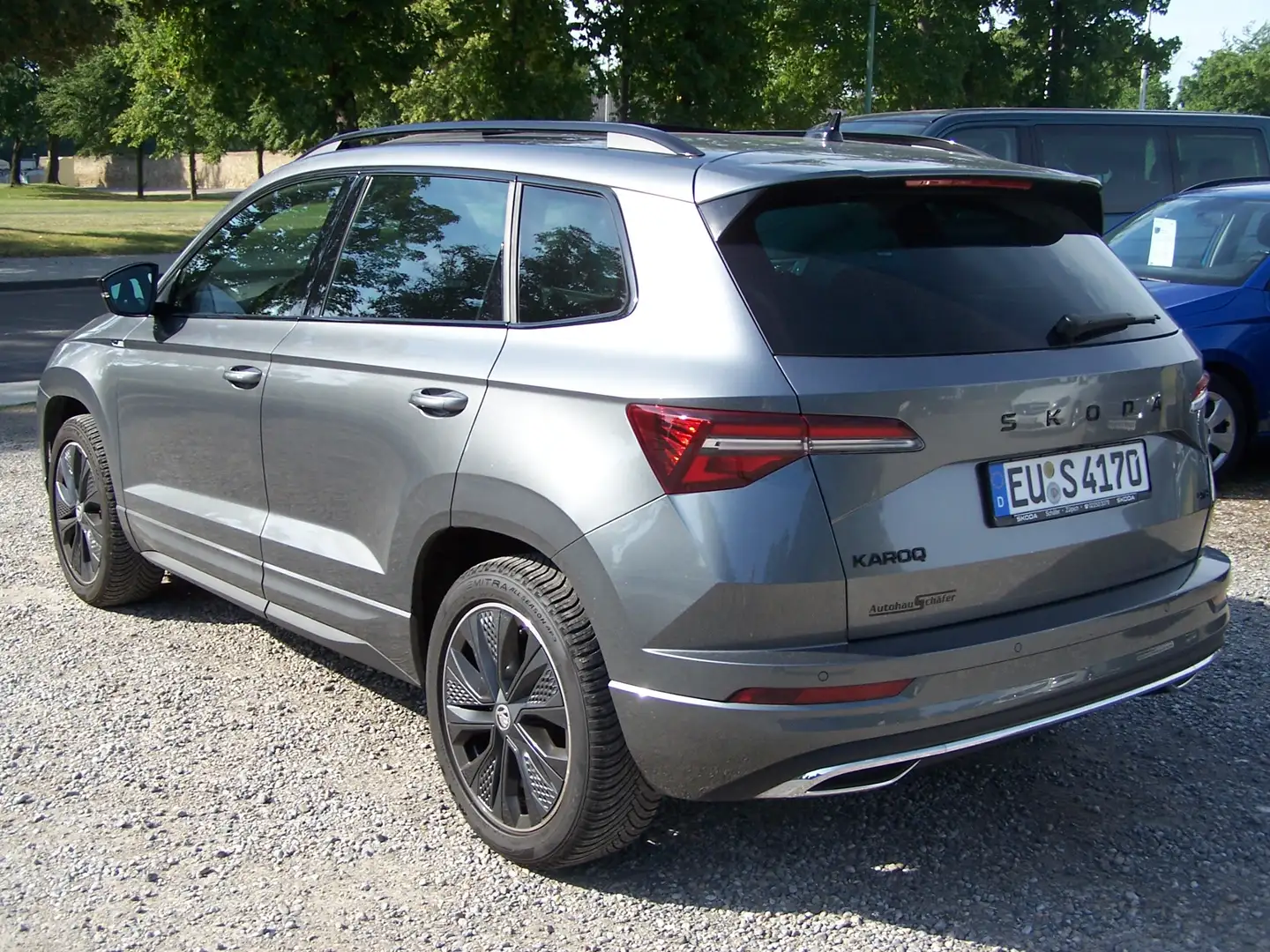 Skoda Karoq Sportline 2.0 TSI DSG 4x4 Gris - 2