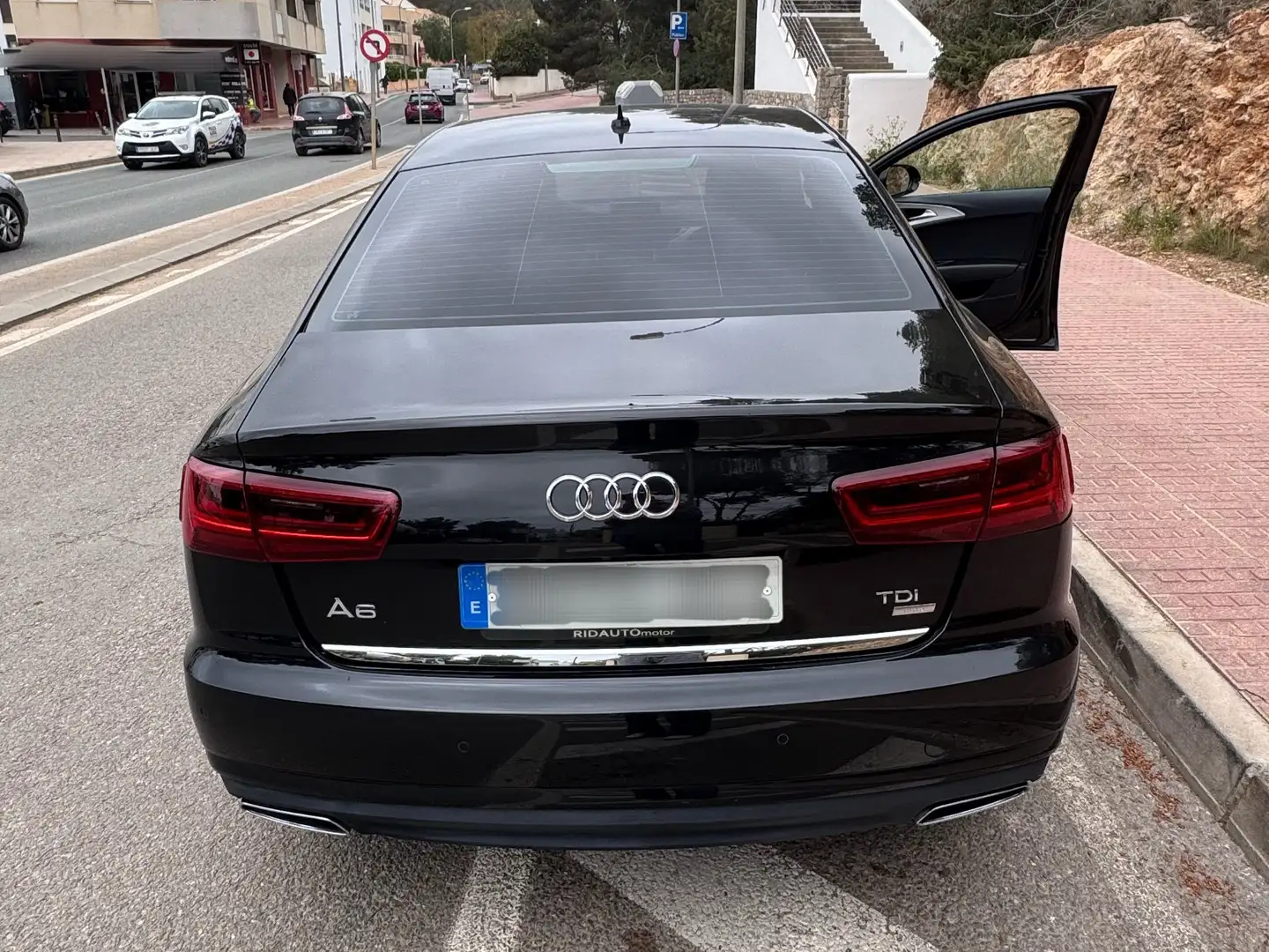 Audi A6 2.0TDI S line edition 140kW Negro - 1