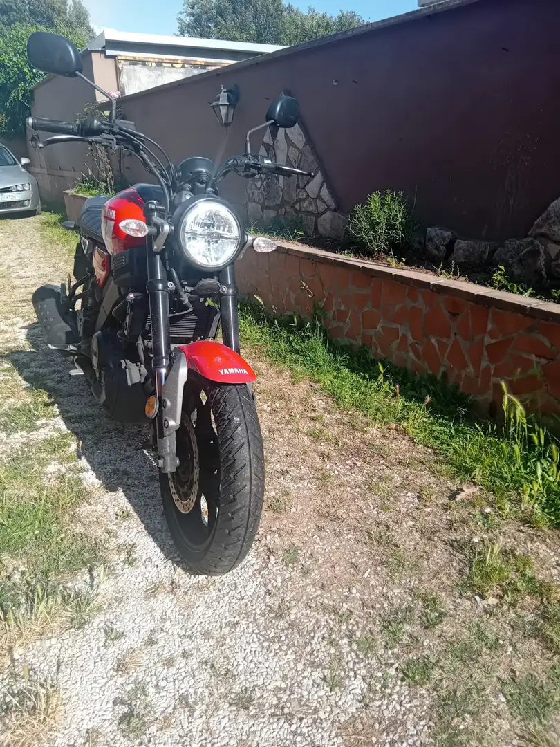 Yamaha XSR 125 Kırmızı - 1