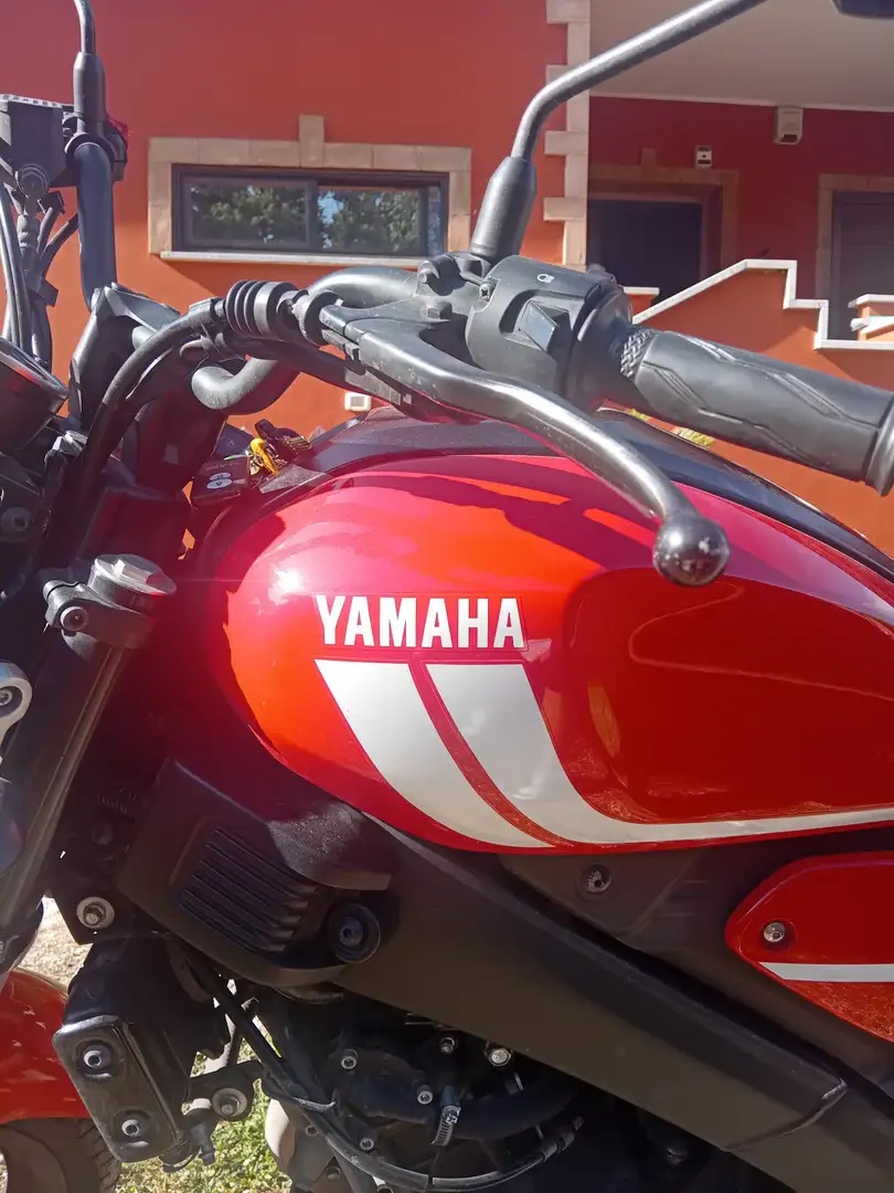 Yamaha XSR 125 Red - 2