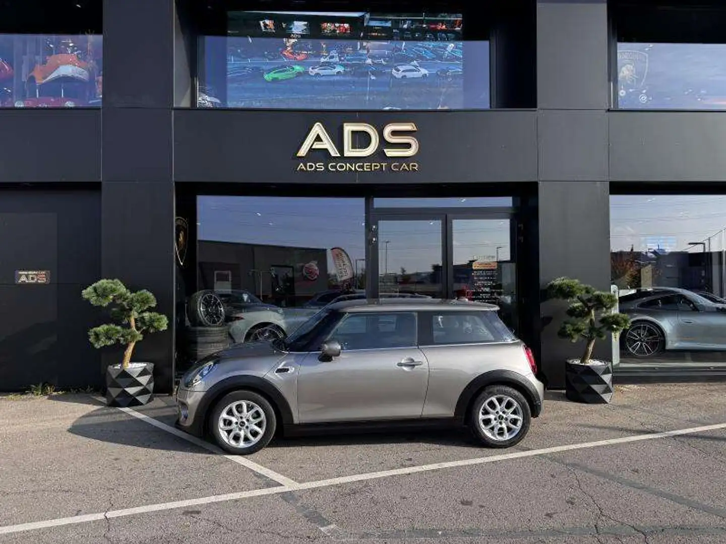 MINI Cooper 3 Gris - 2