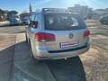 Volkswagen Touareg 2.5 R5 TDI AUTOMATIK  N1 4 POSTI.  NAVIG !!!! Plateado - thumbnail 6