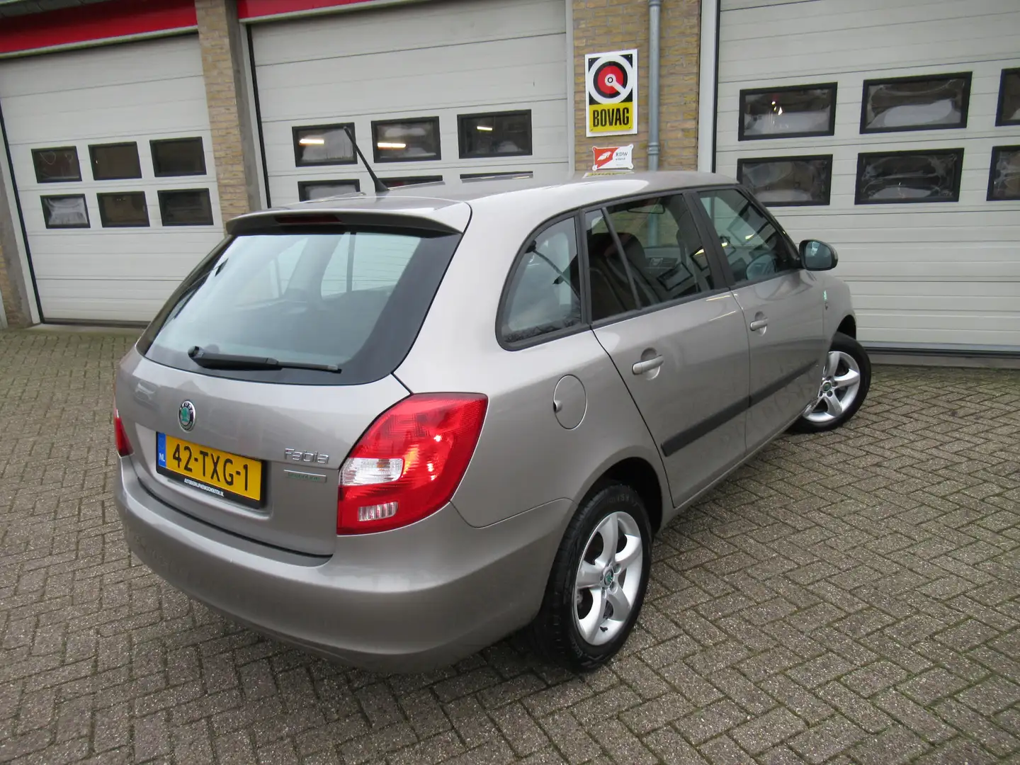 Skoda Fabia Combi 1.2 TDI Greenline Beige - 2