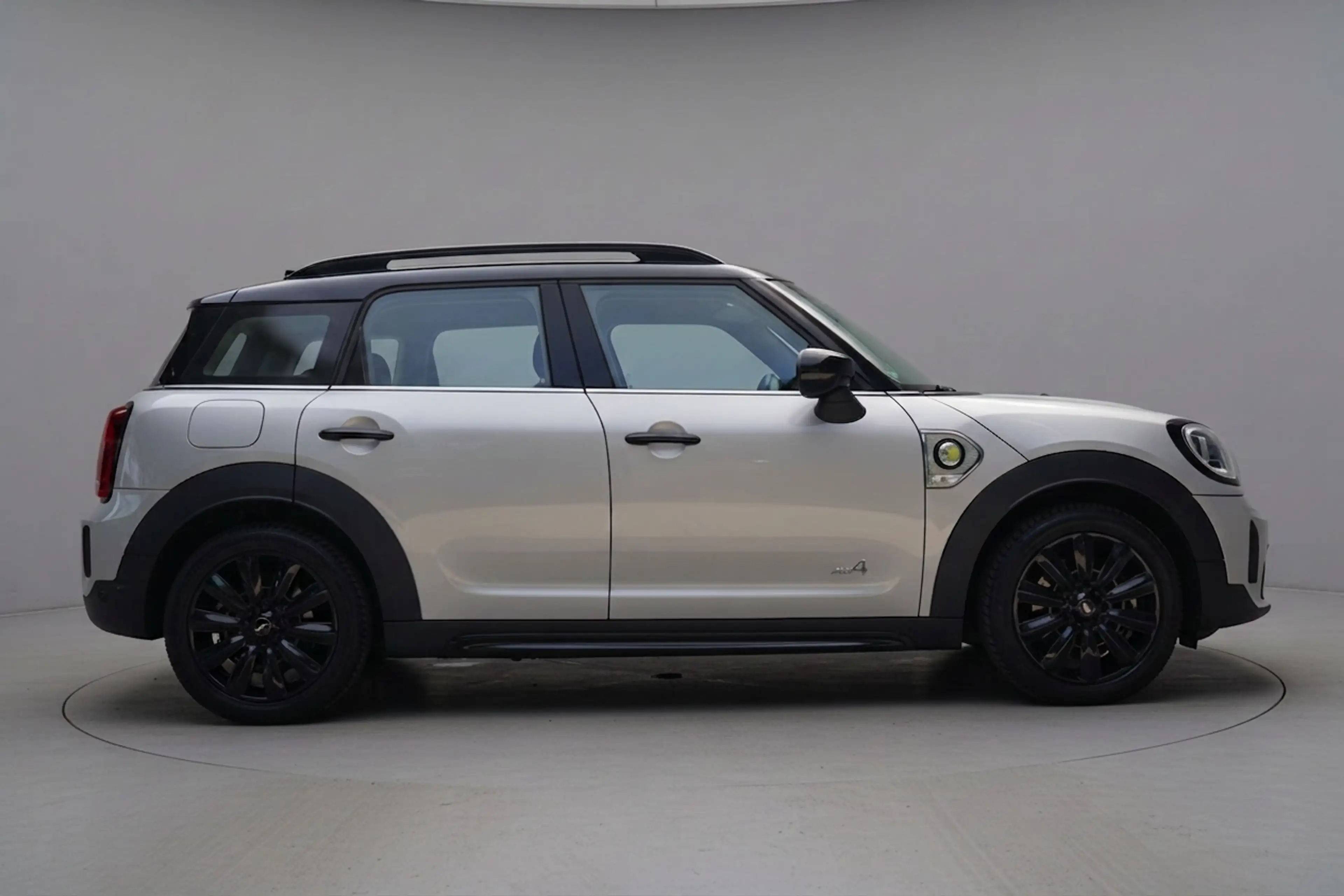 MINI Cooper SE Countryman 1.5 ALL4 Chili / Facelift / Black Pack / Stoelverw — photo 4