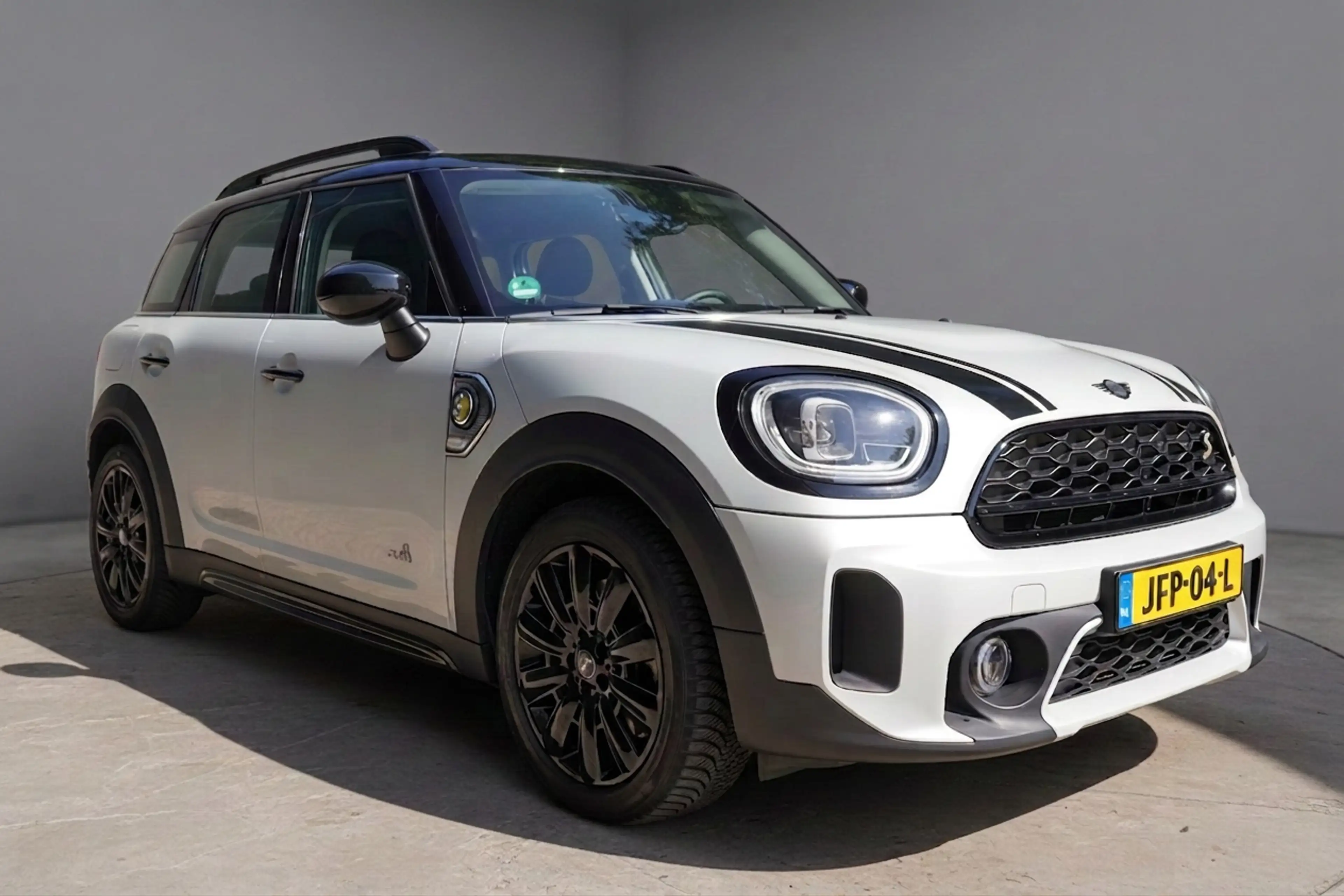 MINI Cooper SE Countryman 1.5 ALL4 Chili / Facelift / Black Pack / Stoelverw — photo 6