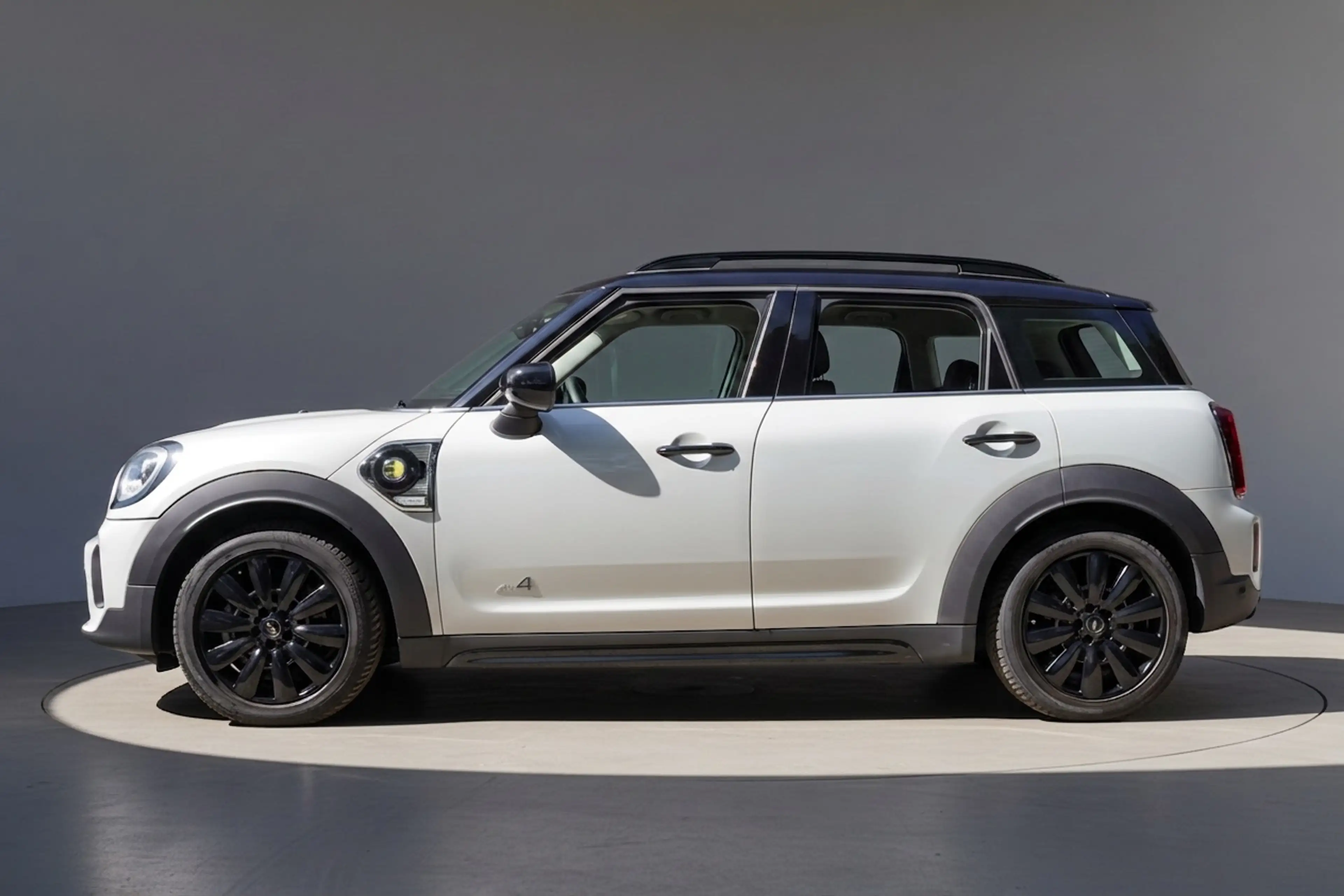 MINI Cooper SE Countryman 1.5 ALL4 Chili / Facelift / Black Pack / Stoelverw — photo 3