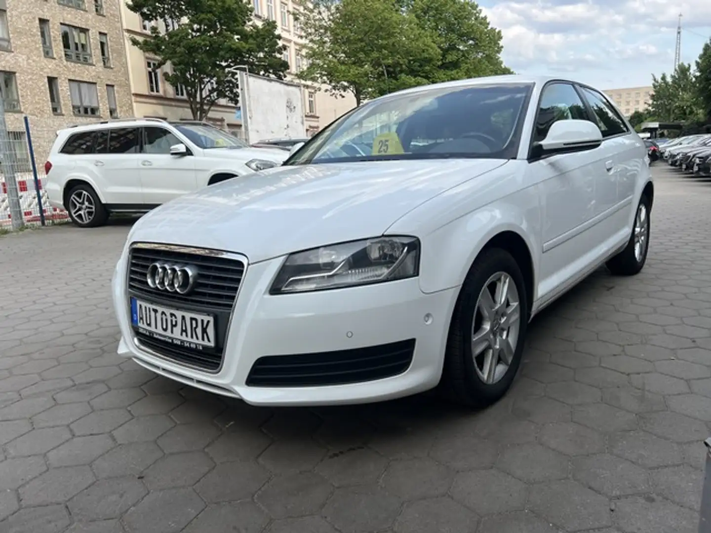 Audi A3 1.4 TFSI Ambition*Tiptronc*Navi*PDC*Alu Wit - 2
