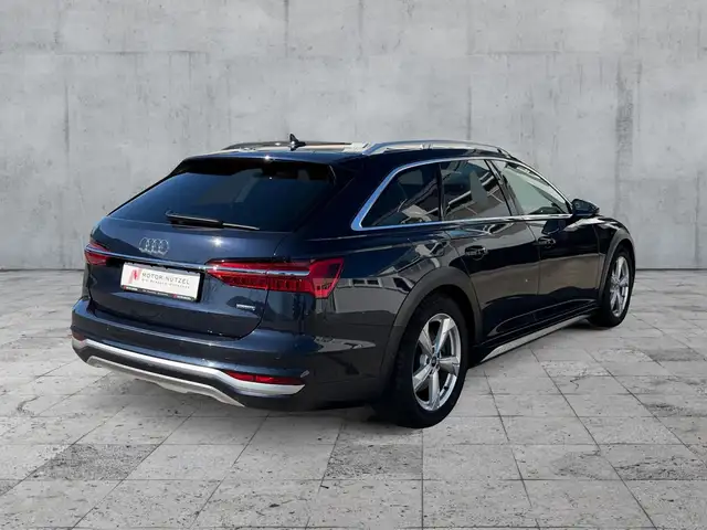 Audi A6 view 6
