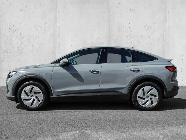 Audi Q4 E-Tron view 5