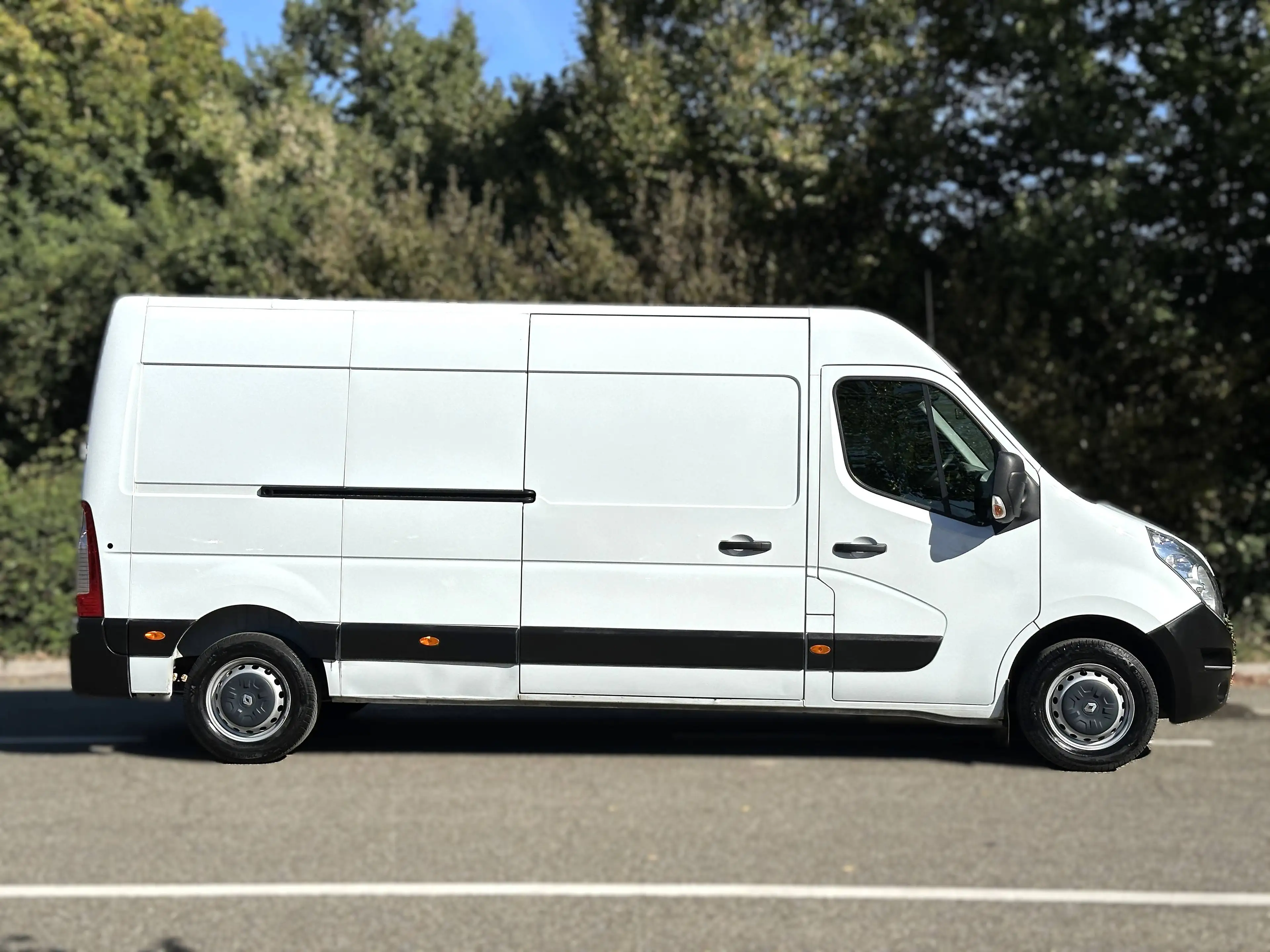 Renault Master 2.3 dCi L3H2*nur 53.000Km*TüV Neu*AHK — photo 8