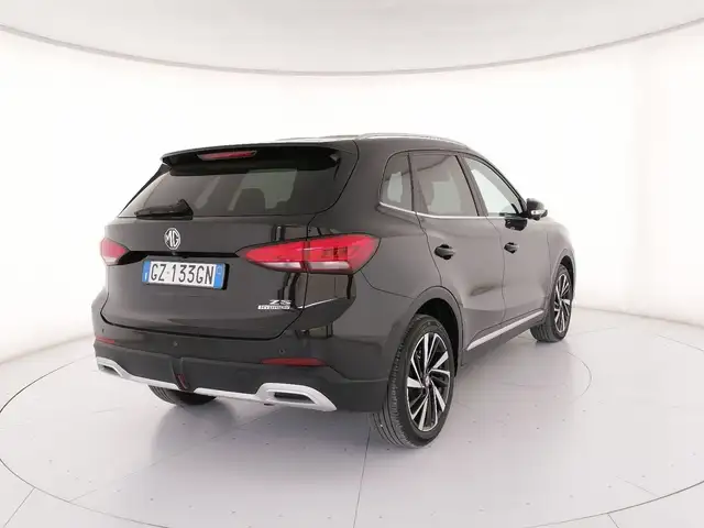 MG ZS view 2