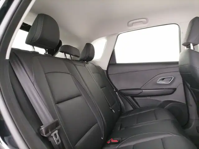 MG ZS view 8