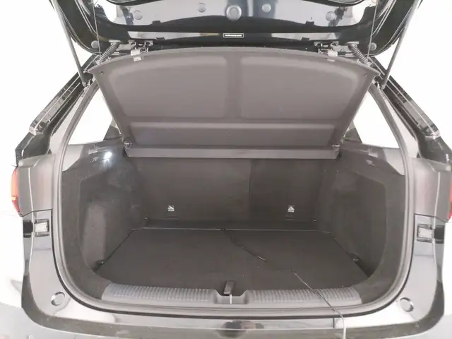 MG ZS view 10