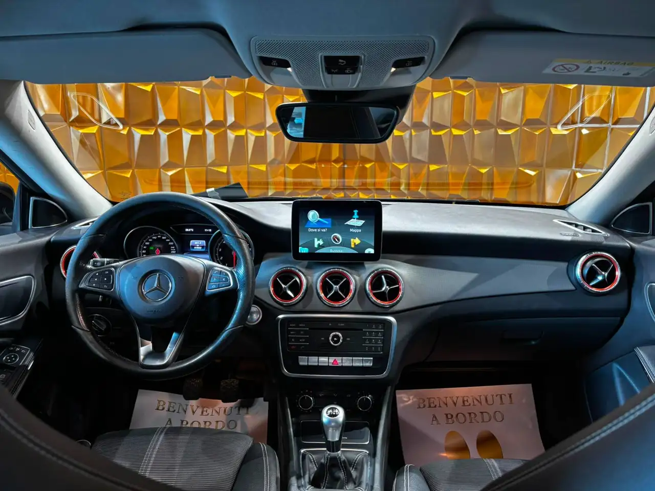 Mercedes-Benz CLA 180 — photo 7 sur 16