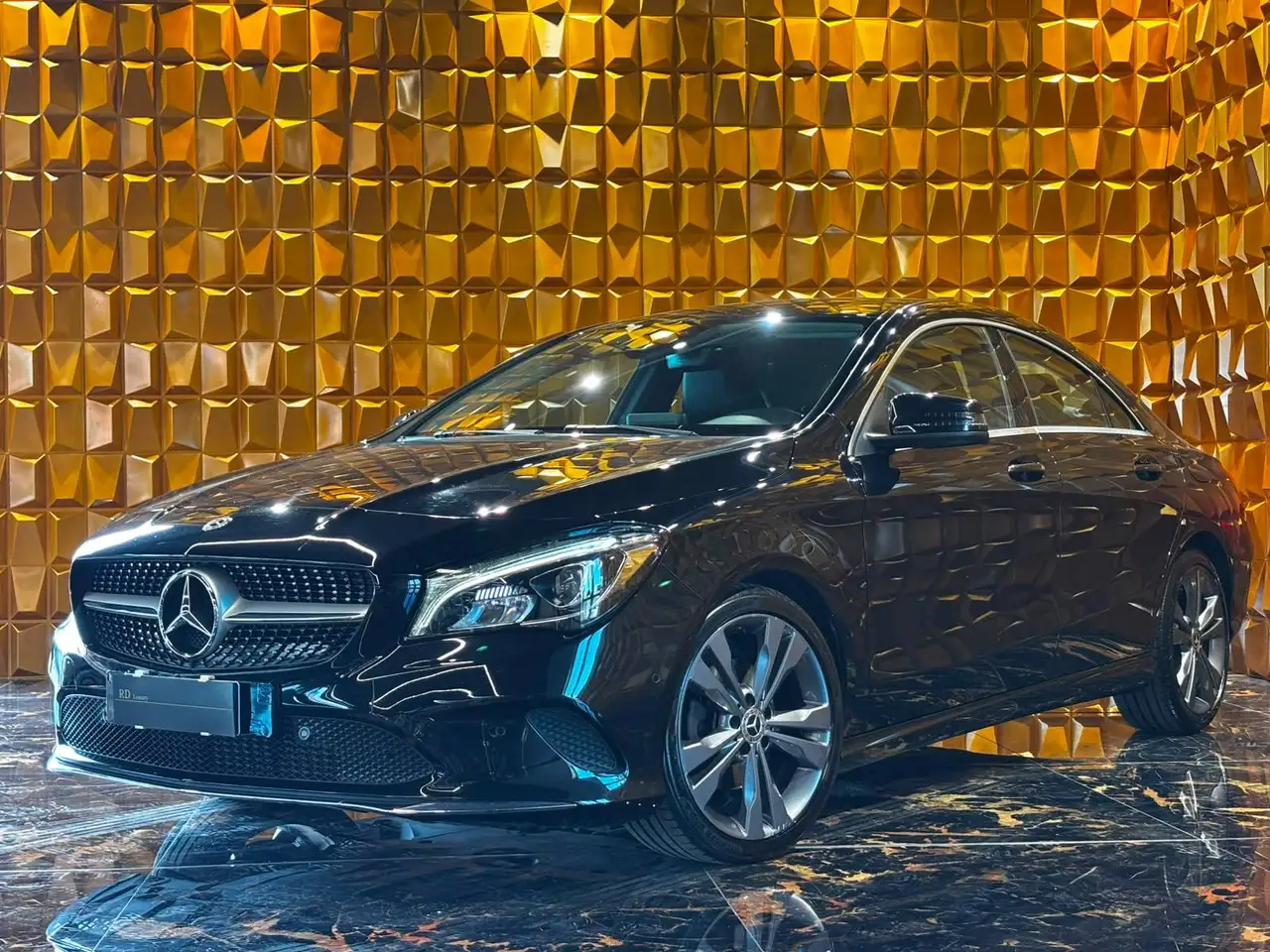 Mercedes-Benz CLA 180 — photo 3 sur 16