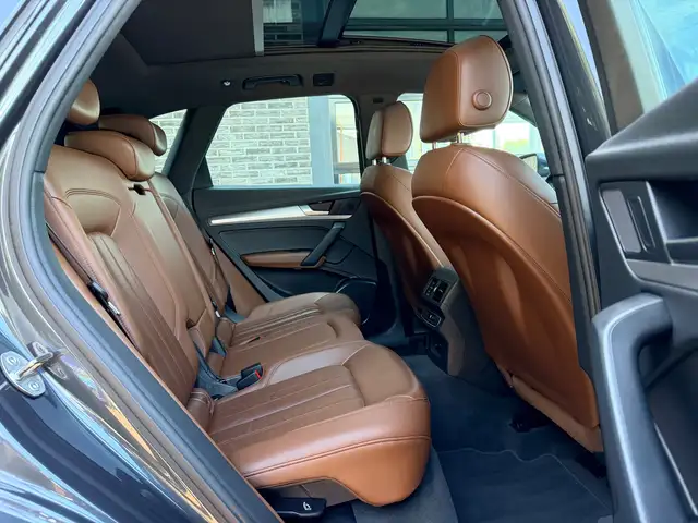 Audi Q5 view 22