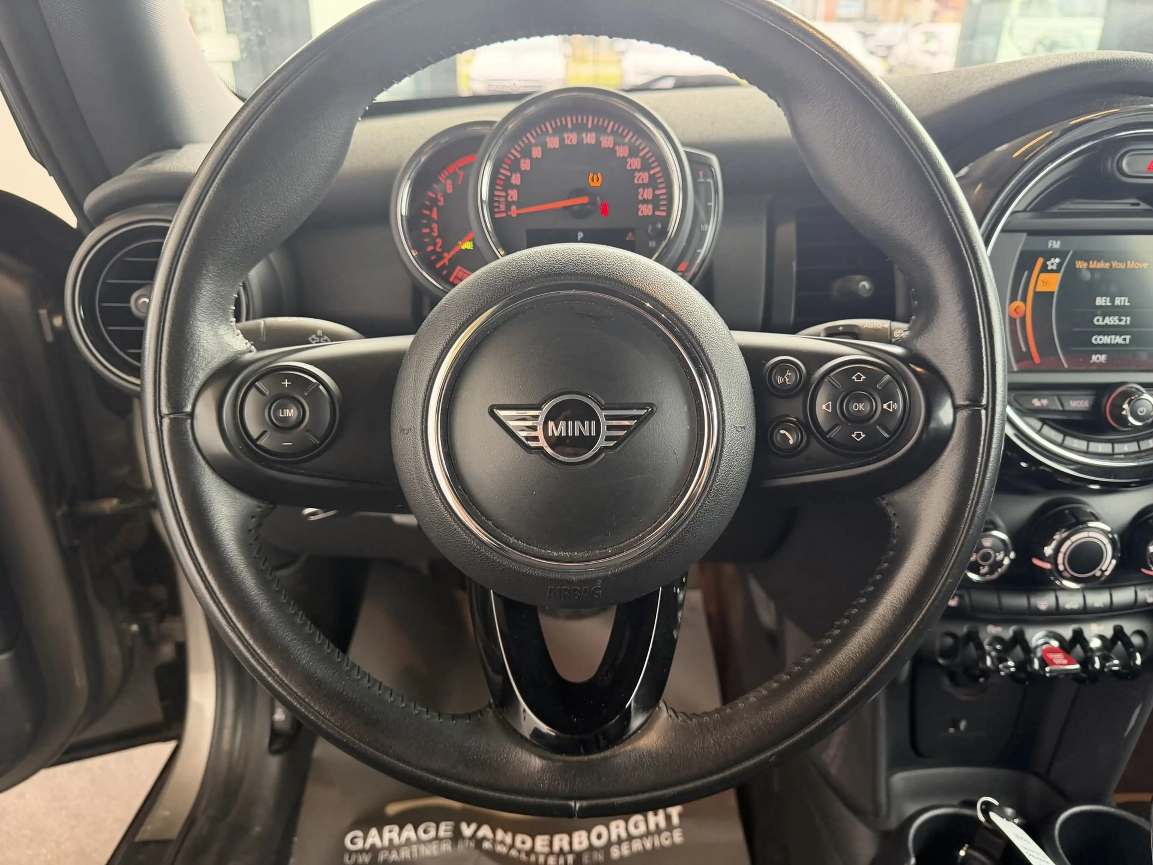 MINI One BENZINE AUTOMAAT SLECHTS 44000KM!!!! — photo 14
