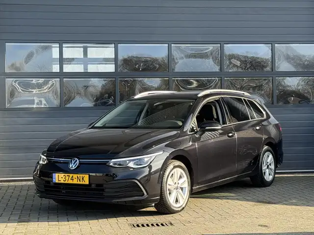 Volkswagen Golf Variant 1.5 eTSI LIFE BUSINESS I AUTOMAAT I TREKHAAK I P-C