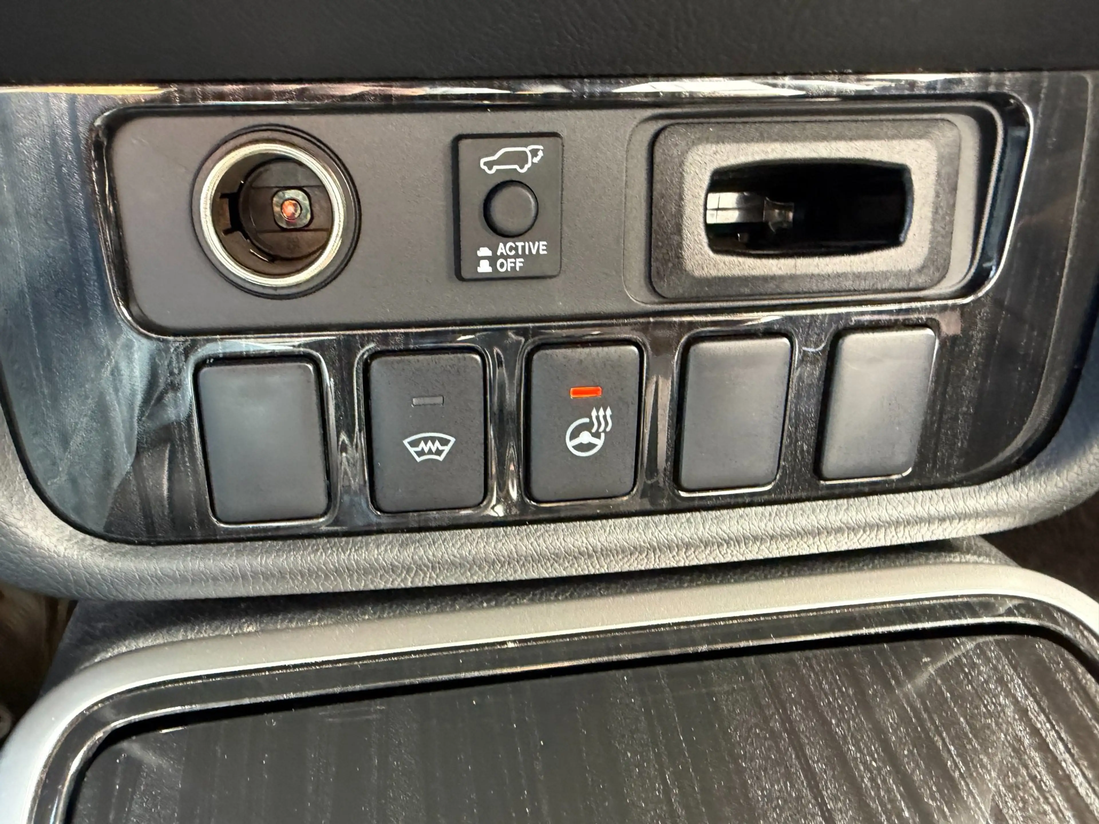 Mitsubishi Outlander 2.0 PHEV instyle+ 1 ste eigenaar en dealer onderho — photo 24