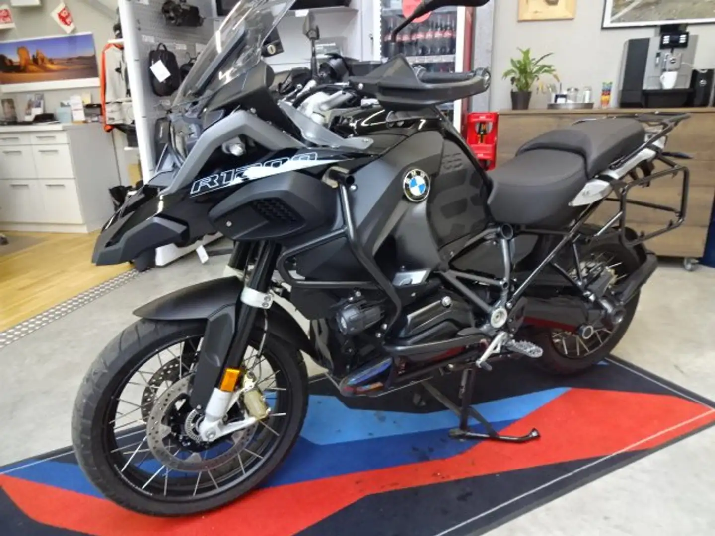BMW R 1200 GS Adventure LC Triple Black TIEF Schwarz - 2