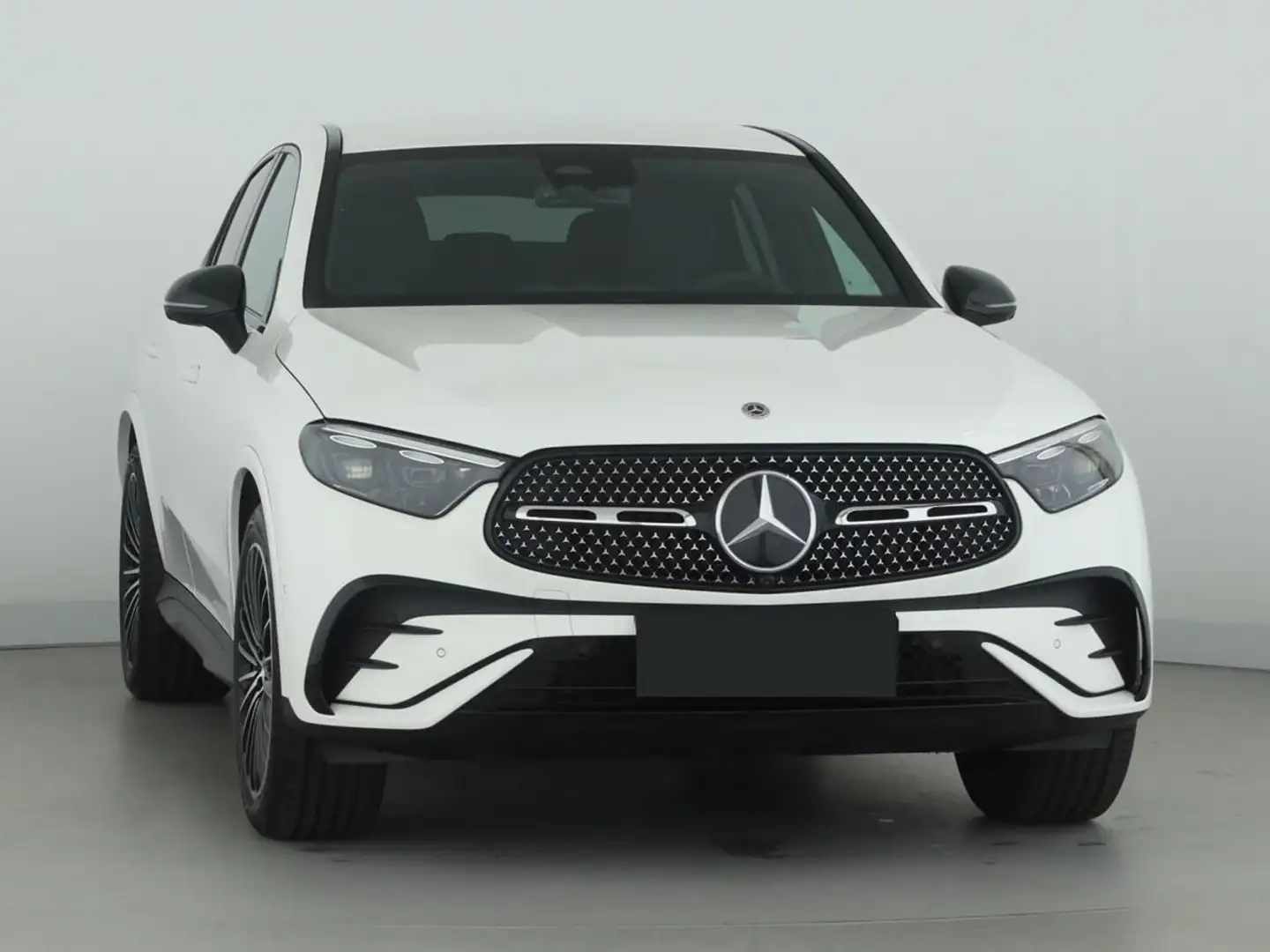 Mercedes-Benz GLC 300 COUPE DE PLUG IN AMG Line Premium 4matic phev Bianco - 2