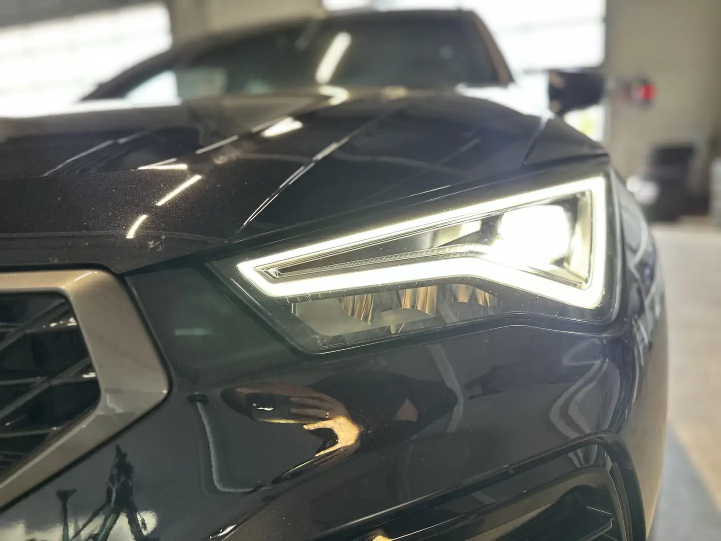 CUPRA Ateca VZ 4Drive Assist XL Memory AHK Panorama Schwarz - 2
