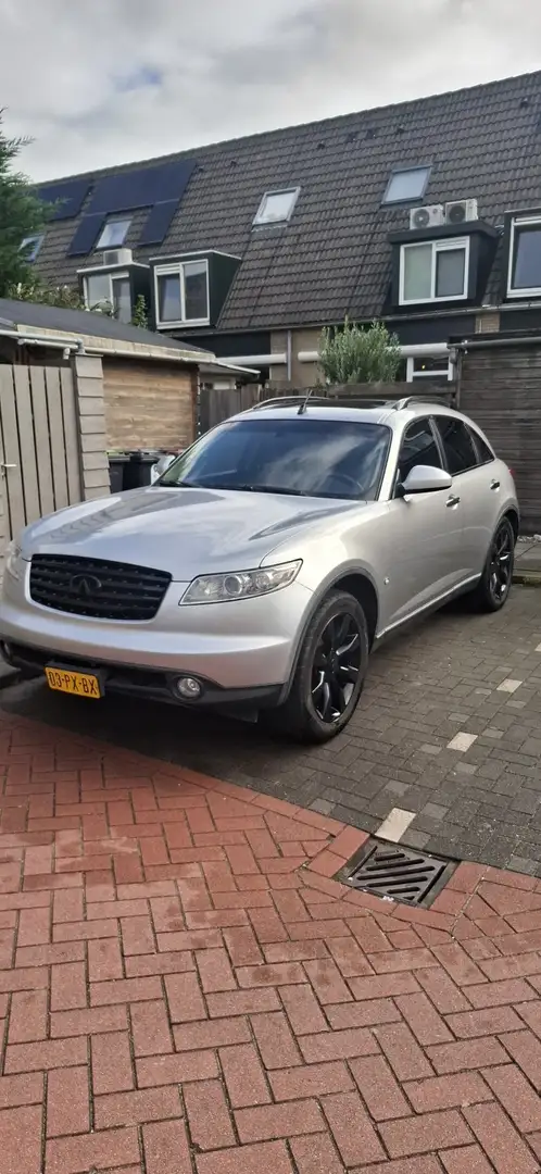 Infiniti FX 35 Сірий - 2