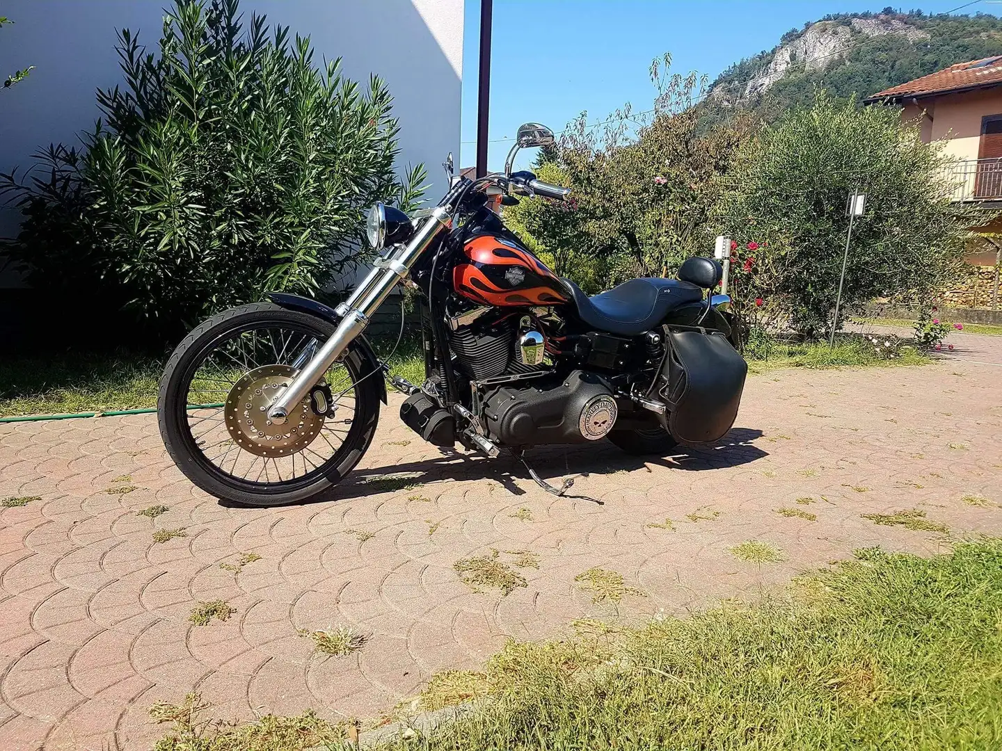 Harley-Davidson Dyna Wide Glide - 1