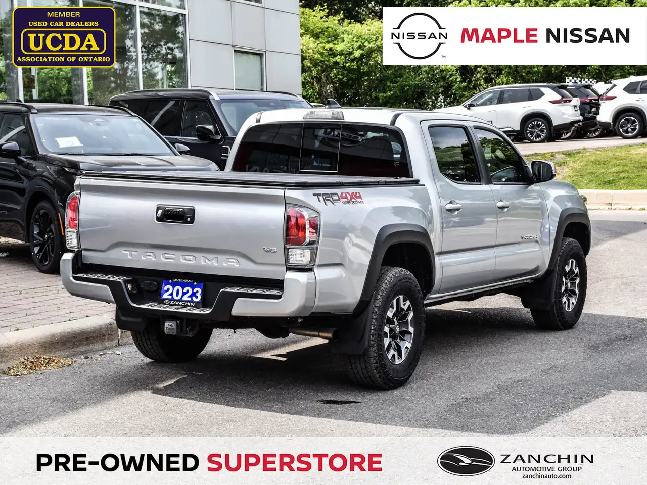 Toyota Tacoma снимка Toyota Tacoma