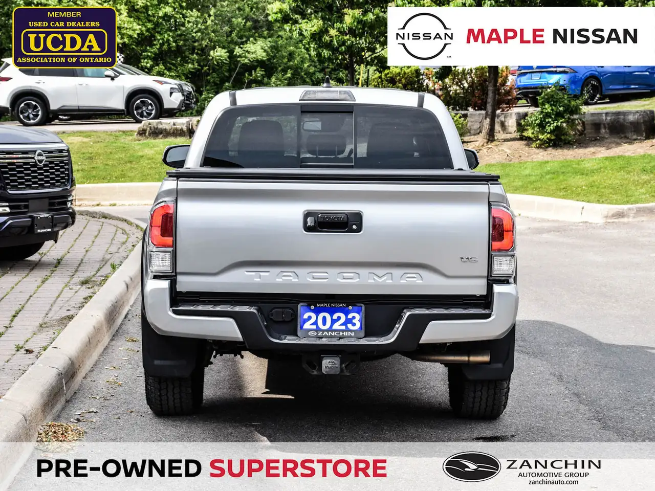 Toyota Tacoma снимка Toyota Tacoma