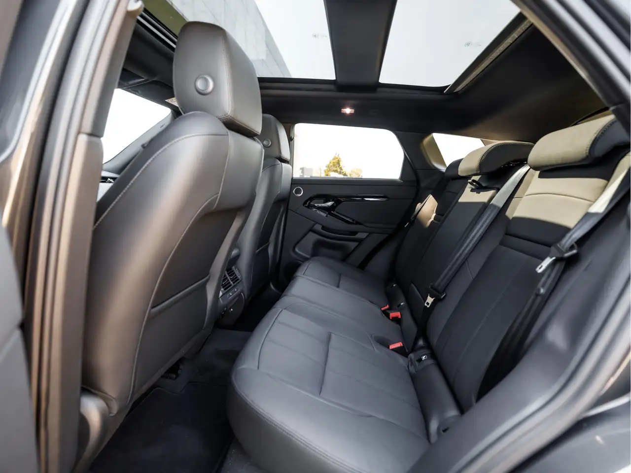 Land Rover Range Rover Evoque 2026