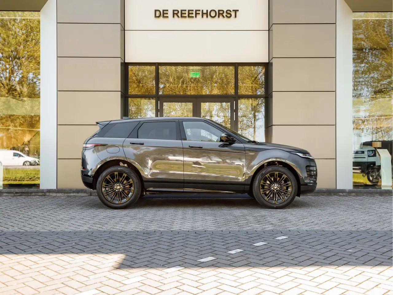 Land Rover Range Rover Evoque 2026 — фото 9