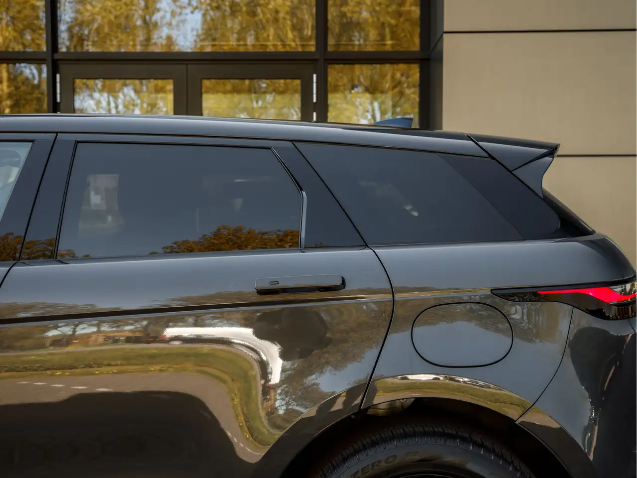 Land Rover Range Rover Evoque 2026 — фото 25