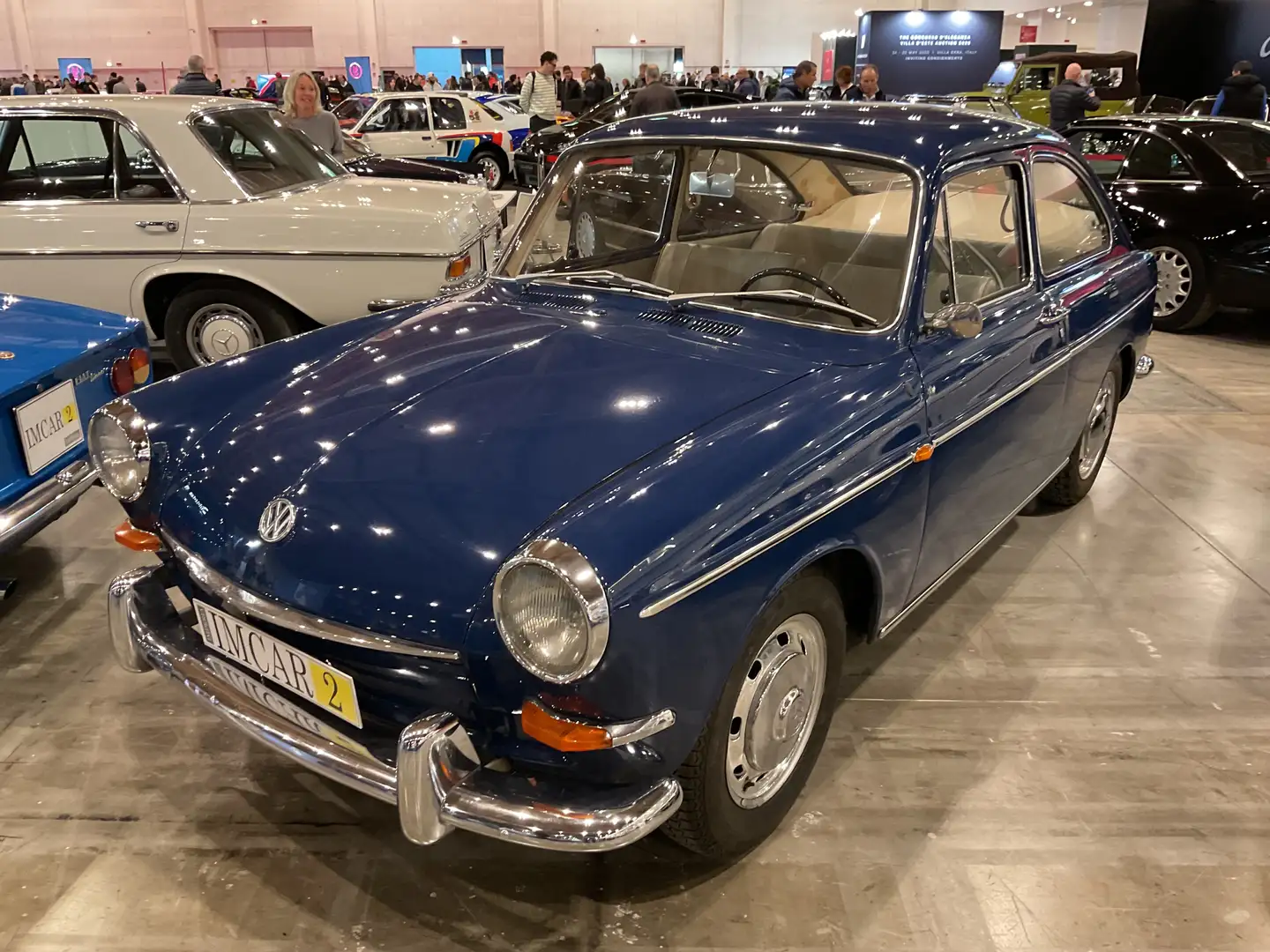 Volkswagen 1600 TL Albastru - 1