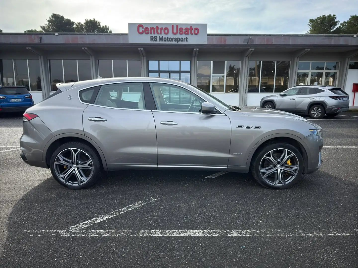 Maserati Levante Levante 3.0 V6 Gris - 1