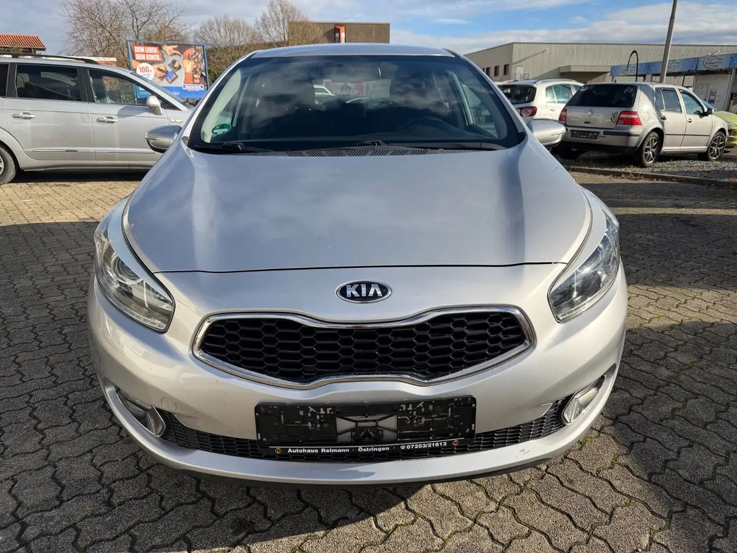 Kia Ceed / cee'd Silber - 2