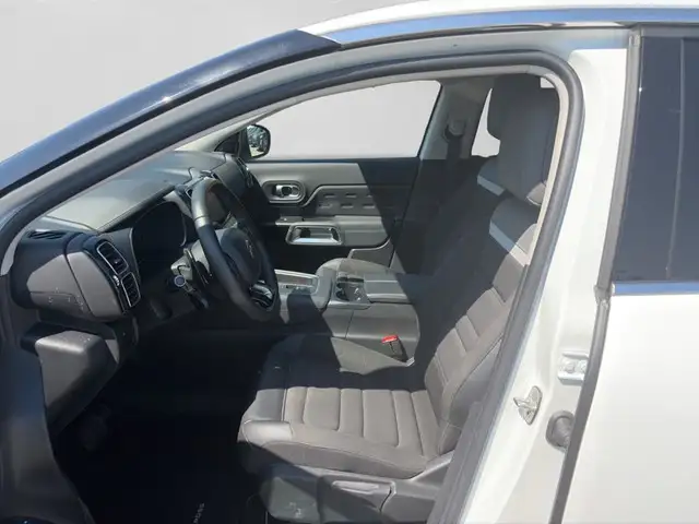 Citroen C5 Aircross view 8