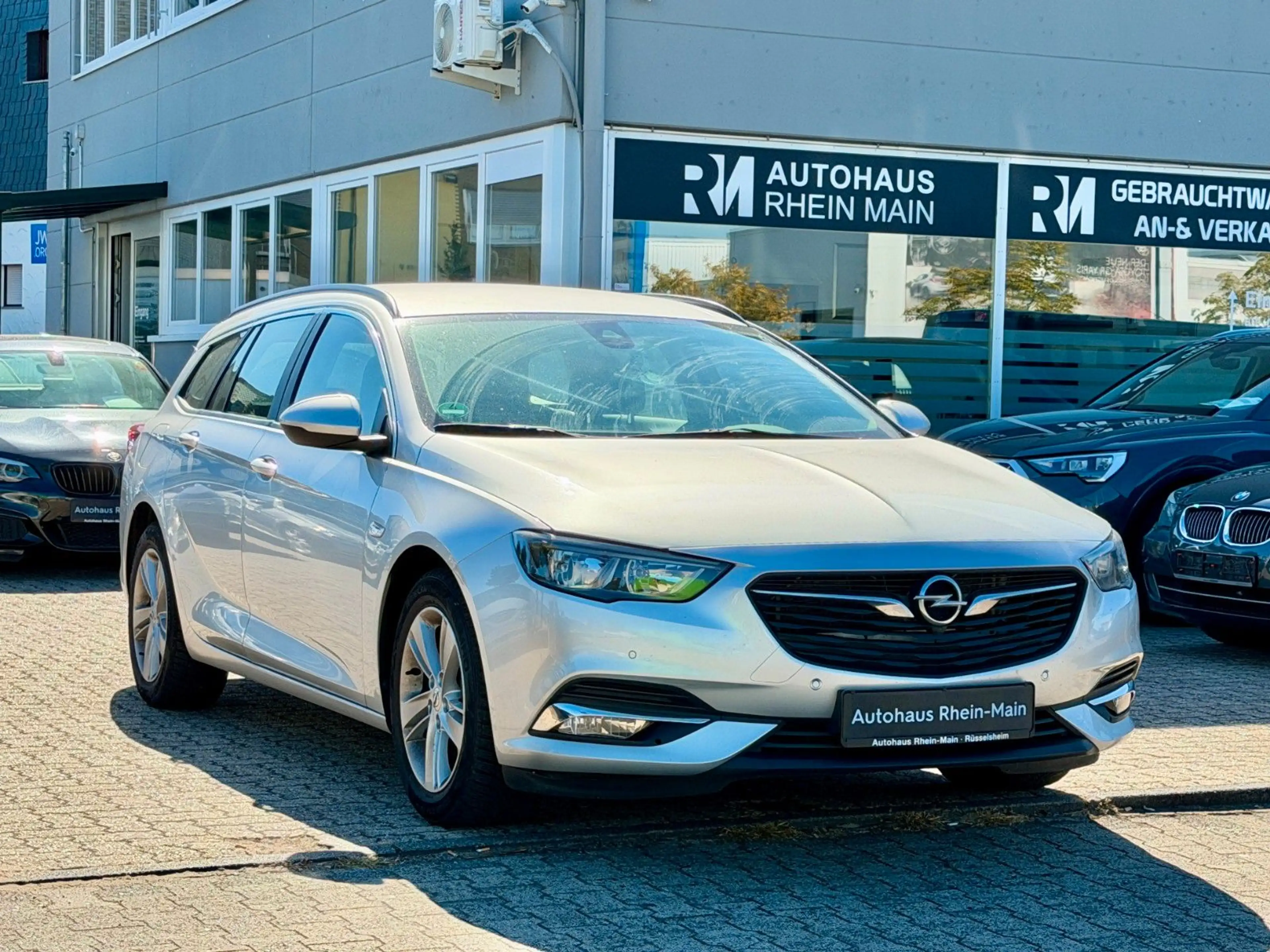Opel Insignia B SportsTourer*Aut*Nav*Ahk*Led*Shz*Pdc* — photo 9