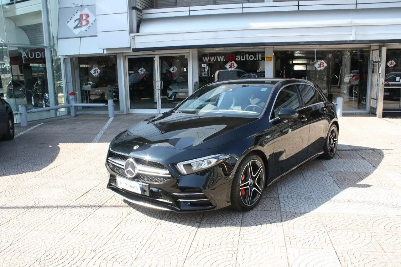 Mercedes-Benz A 35 AMG