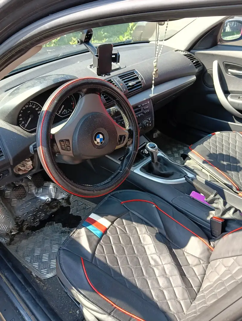 BMW 118 118d Eletta - 1