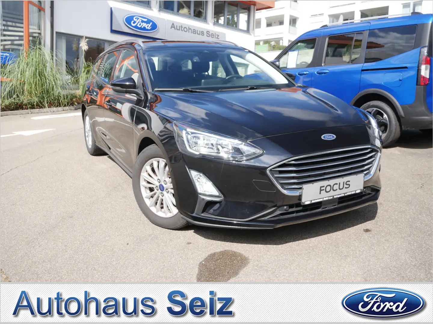 Ford Focus Turnier 1.0 EcoBoost Titanium SHZ NAVI Schwarz - 1