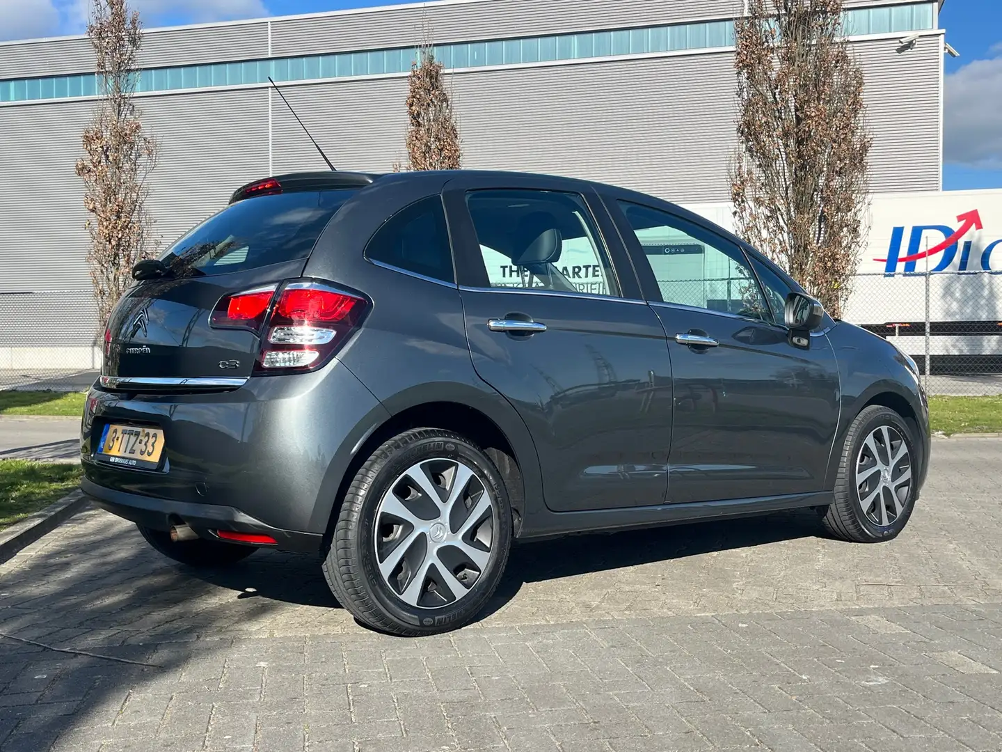 Citroen C3 1.2 VTi Collection Grijs - 2
