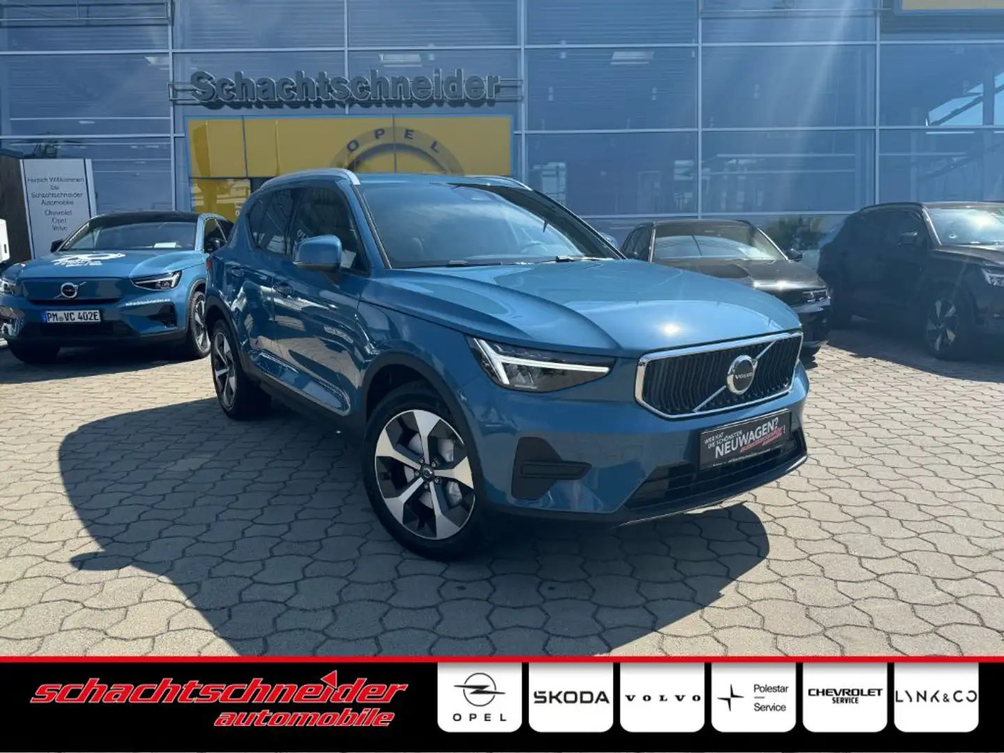 Volvo XC40 B3 B DKG Core+Fahrerassist.+Allwetter+ Blau - 1