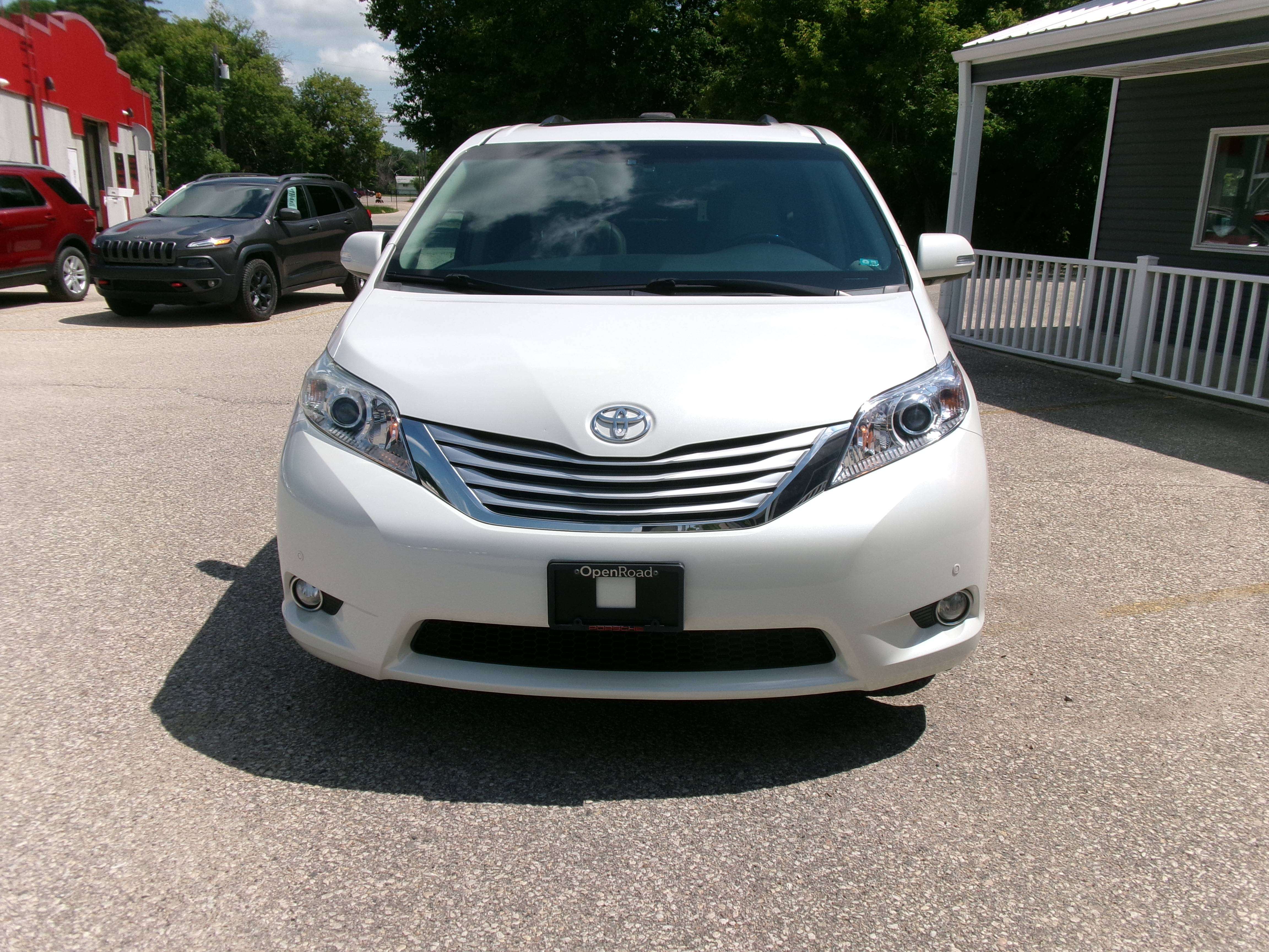2014 Toyota Sienna