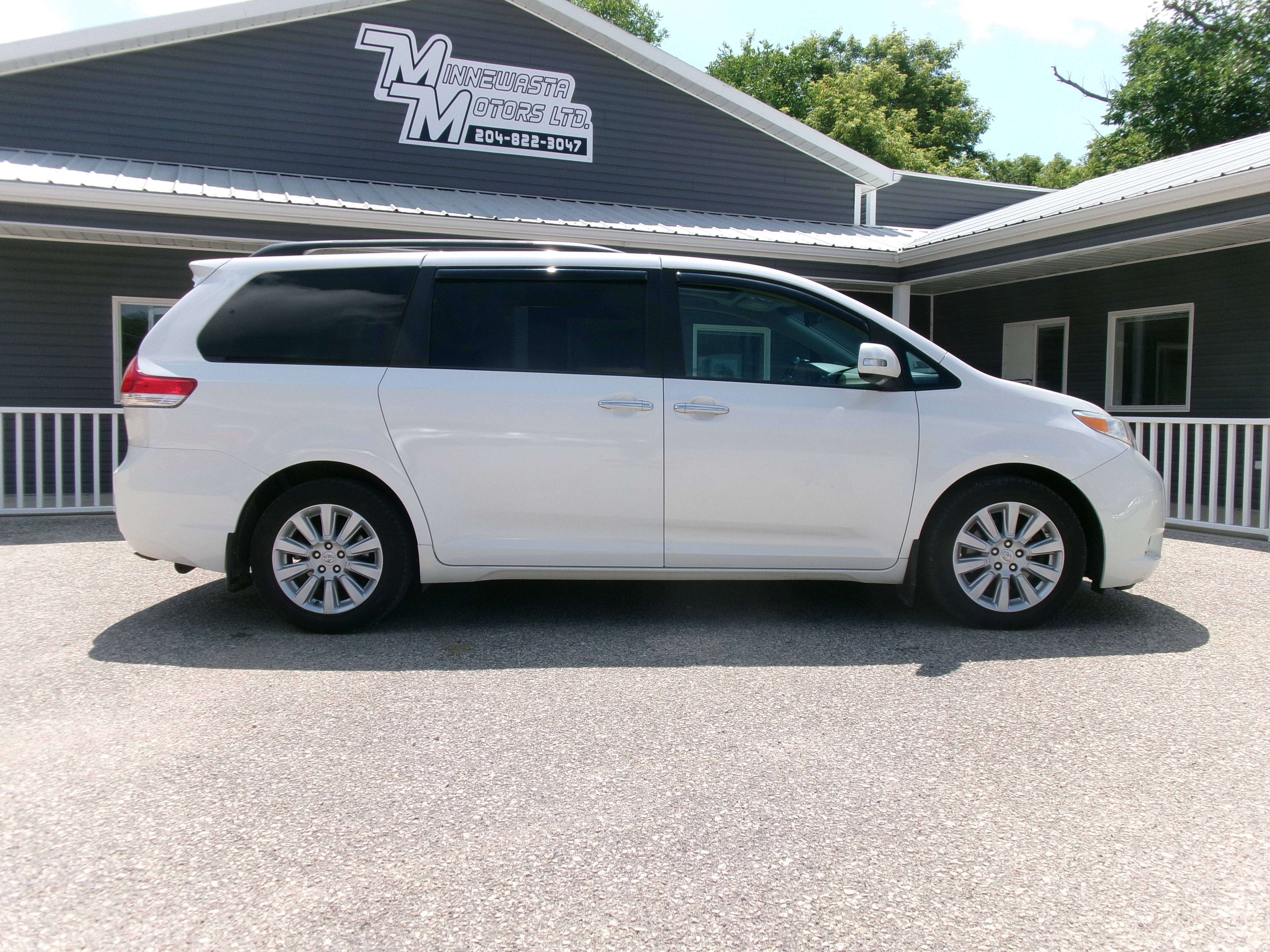 2014 Toyota Sienna