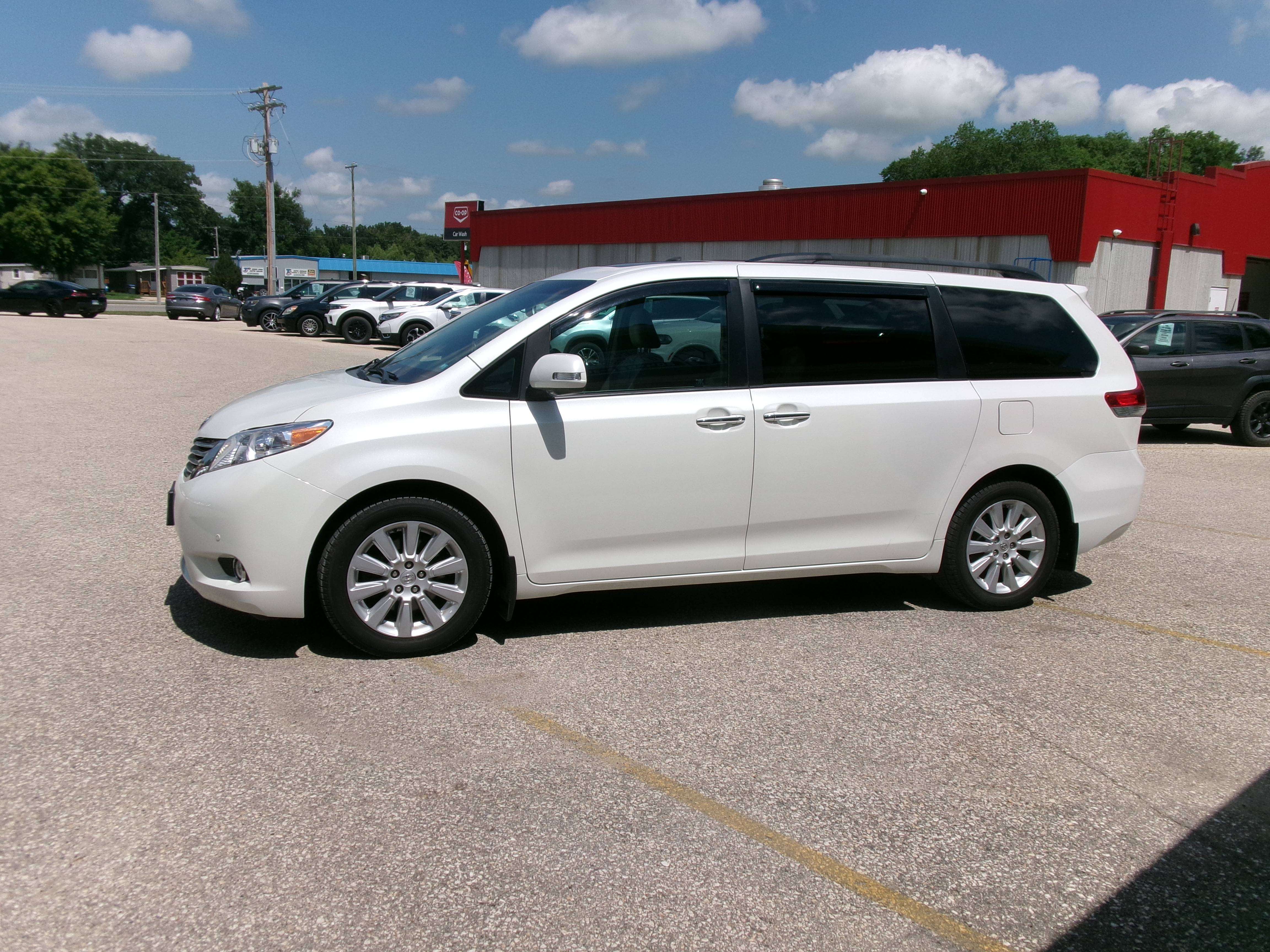2014 Toyota Sienna