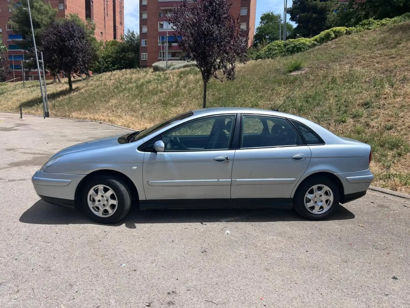 Citroen C5 2.0HDI Exclusive 110 Grey - 2