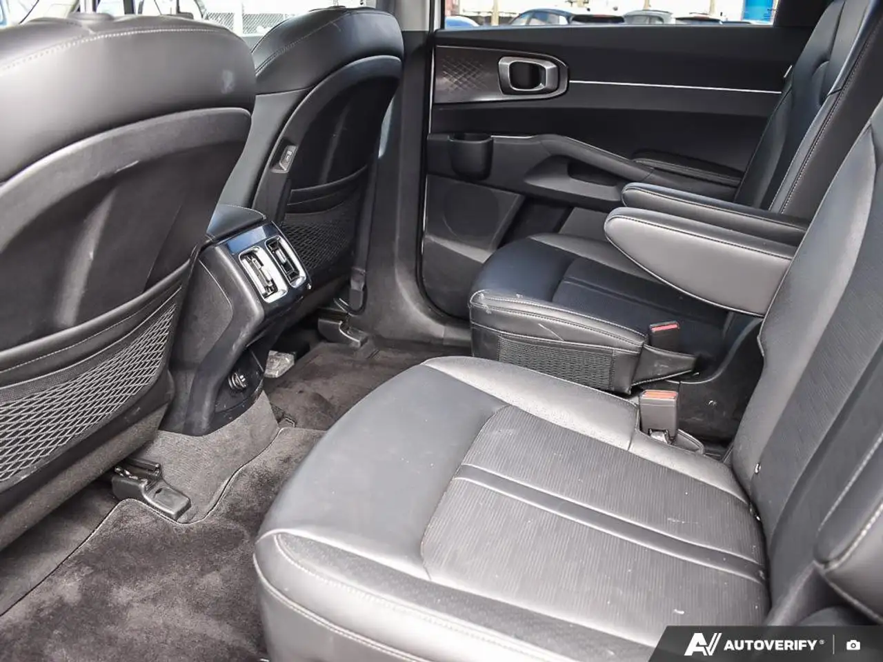 Kia Sorento снимка Kia Sorento