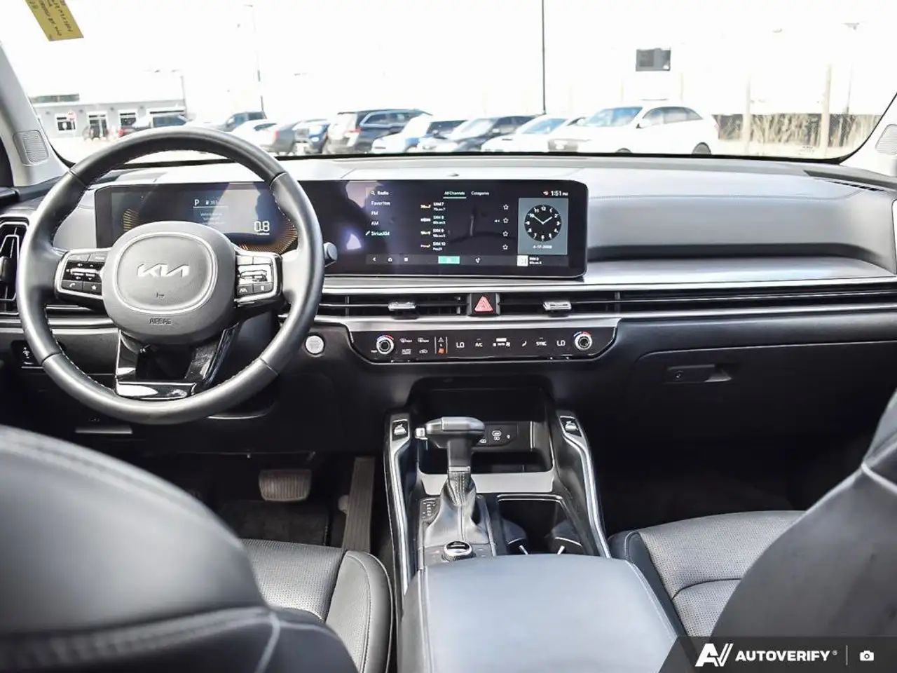 Kia Sorento снимка Kia Sorento