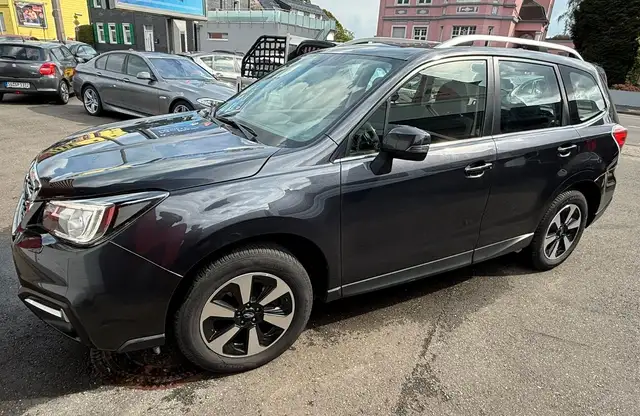 Subaru Forester Exclusive Automatik/Kamera/Led